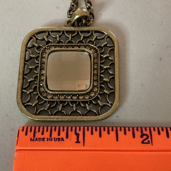 Lia Sophia Long adjustable chain, Square pendant,Large faceted Stone,Rhinestones - Picture 8 of 9